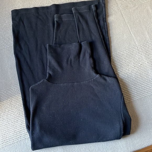 OAK AND FORT turtleneck long sleeve dress - Picture 4 of 5